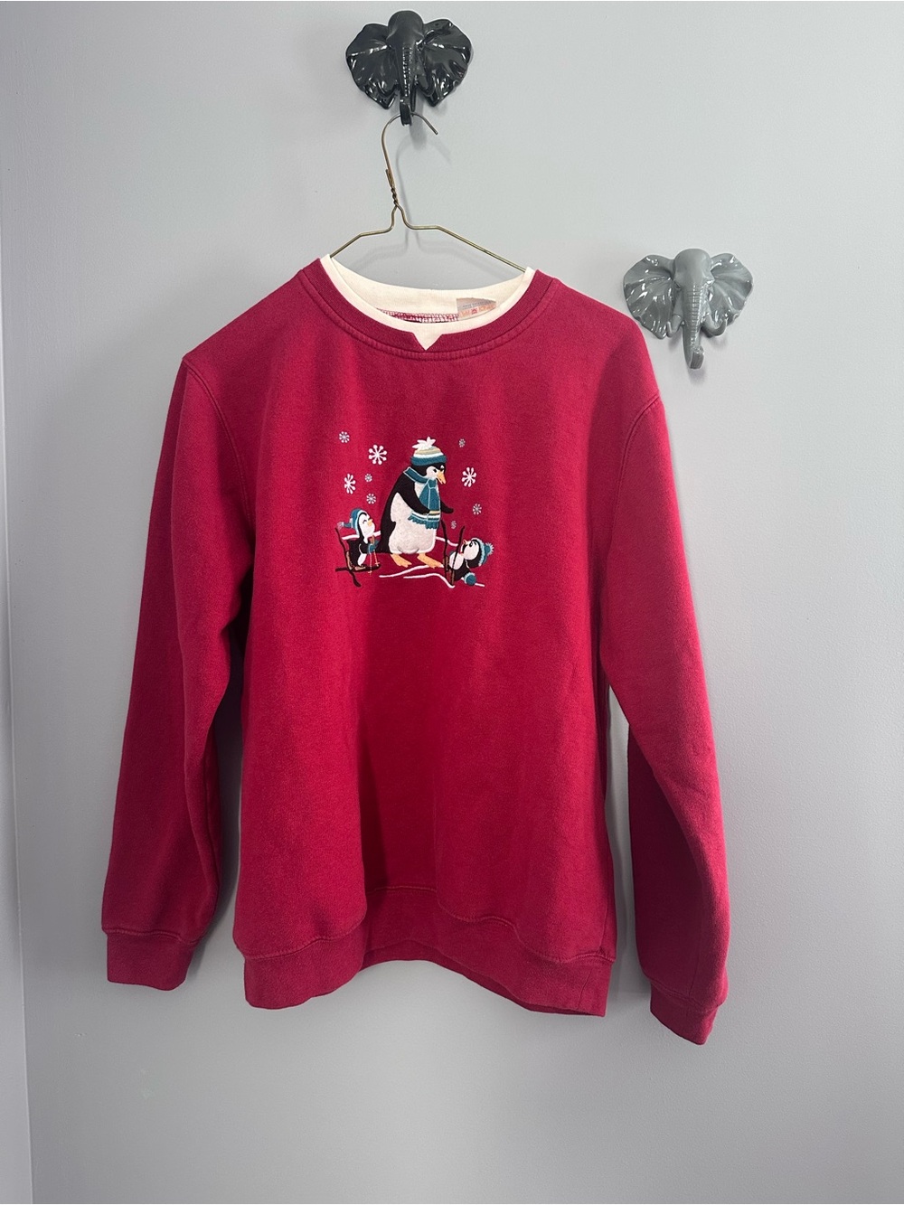 Women’s Red Penguin Holiday Sweatshirt Vintage Ugly Xmas Christmas Sweater